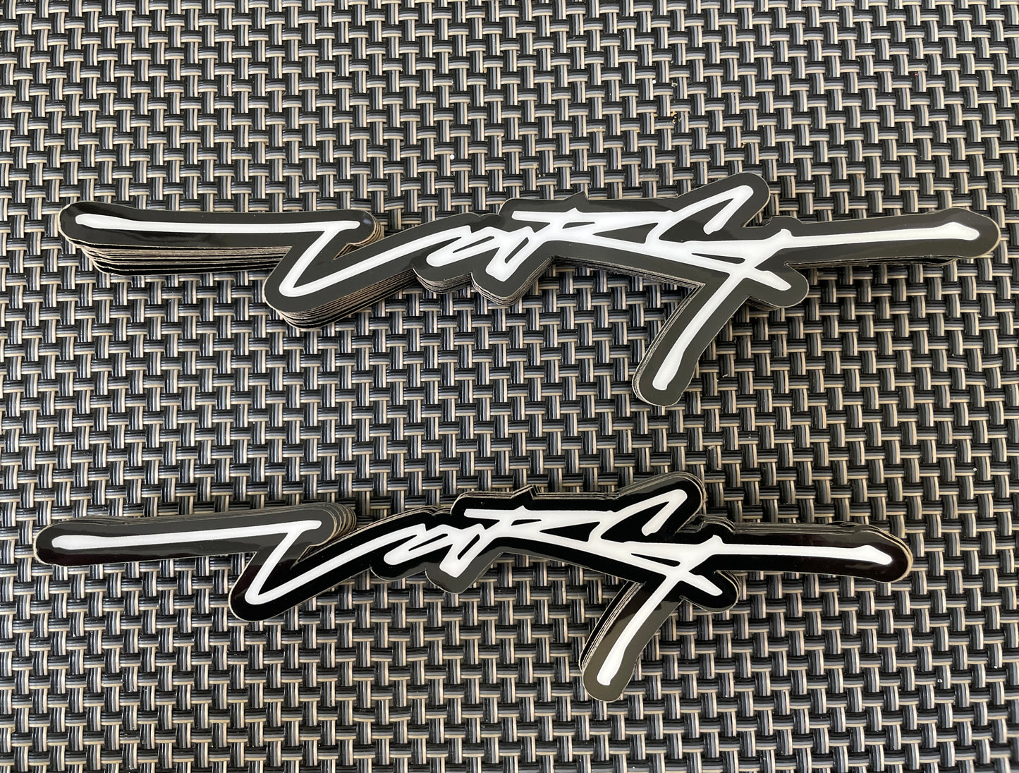 Stark Varg Logos