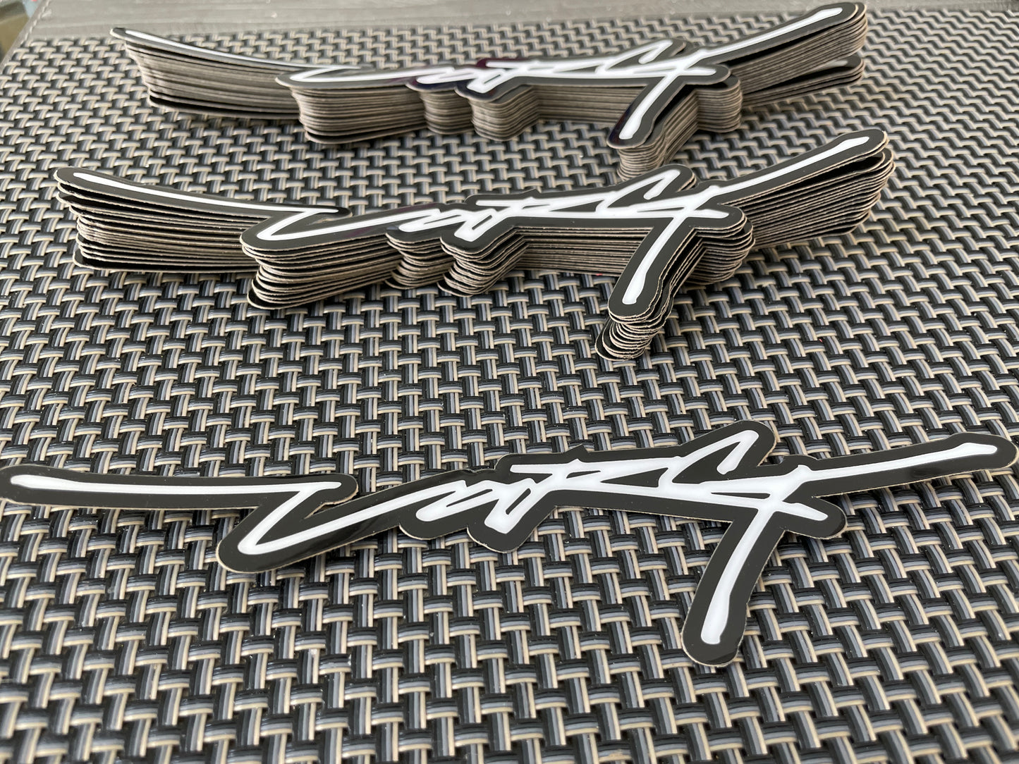 Stark Varg Logos
